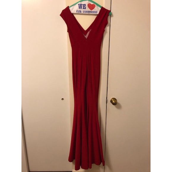 Red Betsy & Adam Prom Dress - Picture 8 of 8